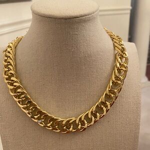 Elegant Gold Chain Necklace